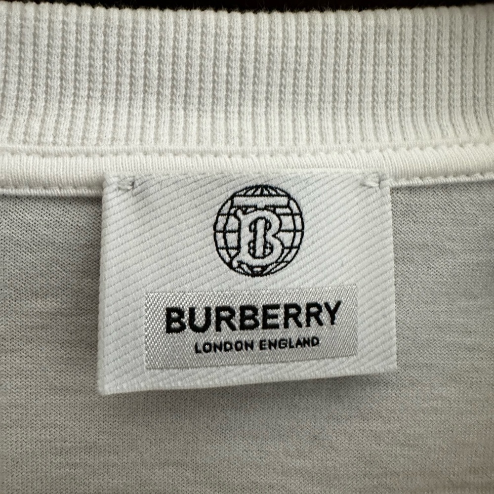 Reworked Burberry T-shirt Flannel - Picture 4 of 8